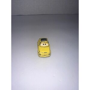Disney Pixar Cars Luigi Yellow Die-Cast Toy Car 95  Mini Figure